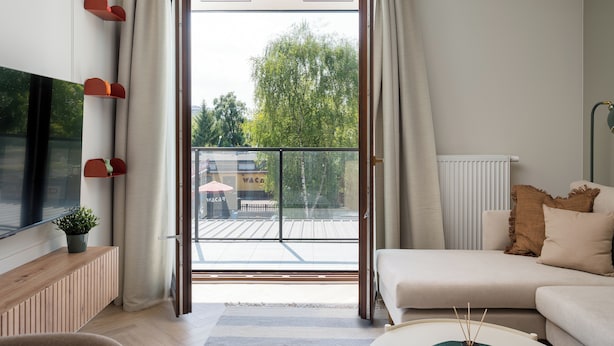 TV - Malinova Leaf Apartment (Warszawa)