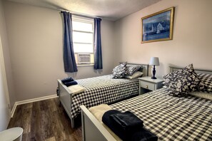 3 bedrooms, free WiFi, bed sheets