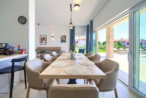 Dining - Villa Holiday House Fuska (Kvarner - Pinezići) (Pinezići)