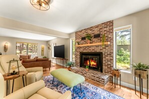 TV connectée, cheminée