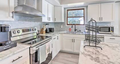 Monthly Toledo Rental Cozy 2BR Near Shops, Garde