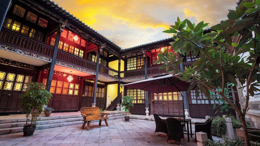 参号院庭院酒店