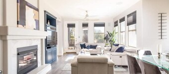 Scottsdale Condo Overlooking Golf Course