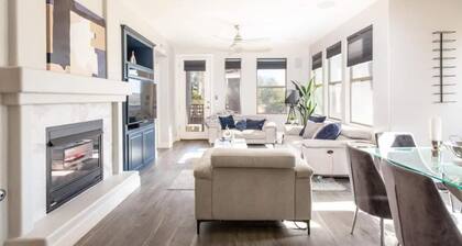 Scottsdale Condo Overlooking Golf Course