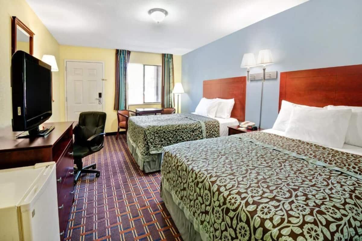 Desk, blackout drapes, iron/ironing board, free WiFi