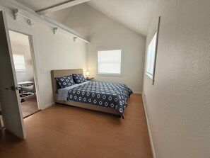 3 Schlafzimmer, Bügeleisen/Bügelbrett, WLAN, Bettwäsche