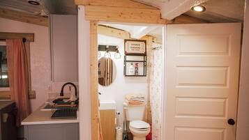 Towels, toilet paper