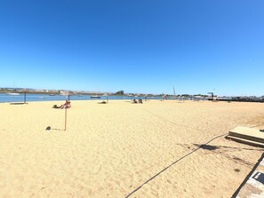Beach nearby - Seixal Beach House, Almada, Lisboa (Verdizela)