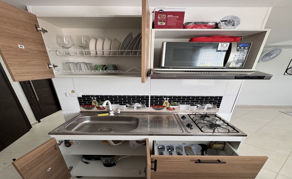 Microondas, placa de cocina