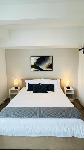 1 slaapkamer, een bureau, een strijkplank/strijkijzer, gratis wifi