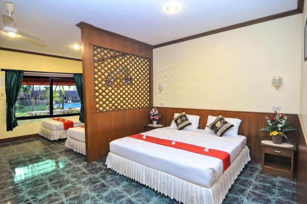 Family Suite | In-room safe, free WiFi