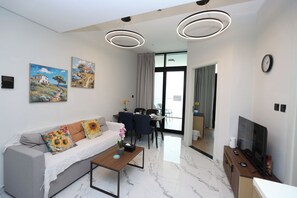 TV - Maryah Island Luxe 1 Bed Junior by Central Stay (Abu Dhabi)