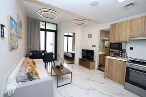 TV - Maryah Island Luxe 1 Bed Junior by Central Stay (Abu Dhabi)