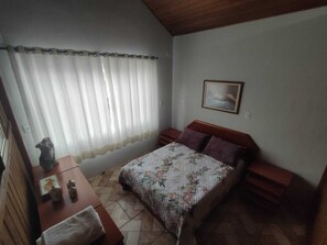 2 habitaciones, wifi y ropa de cama