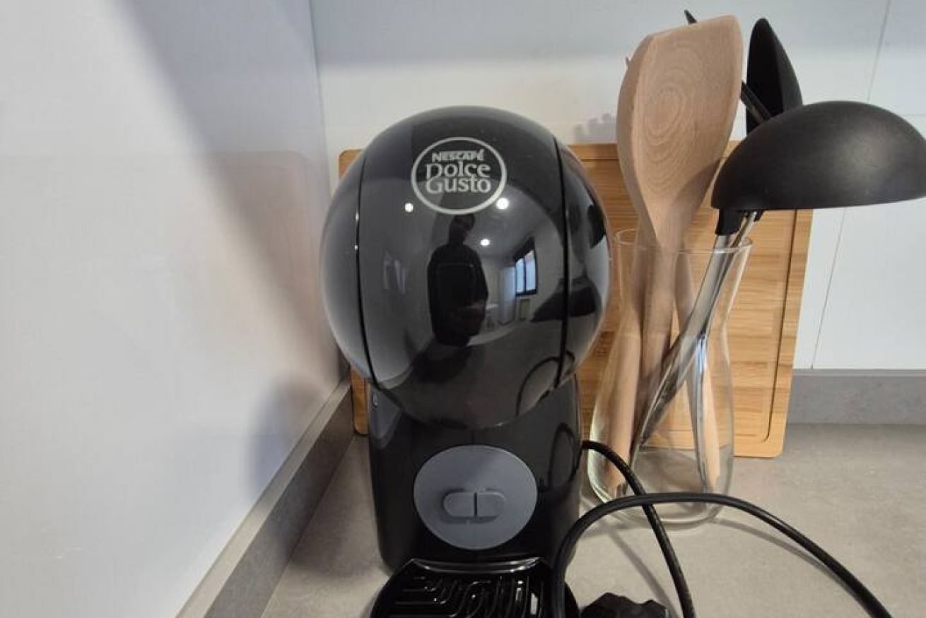 Kaffee und/oder Kaffeemaschine