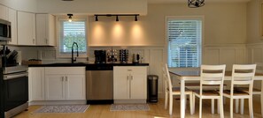 Mikrobølgeovn, ovn, opvaskemaskine