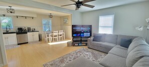 Smart TV - Modern 3BR Home Near Lewes & Beaches (Milton)