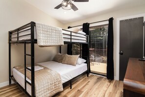 2 bedrooms, free WiFi, bed sheets