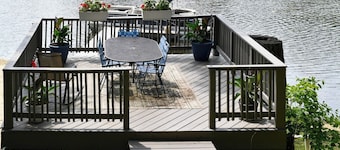 Lakefront Estate w/ Beach & Boat • Sleeps 30 • Near IN Dunes National Park