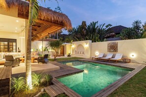 Piscina externa