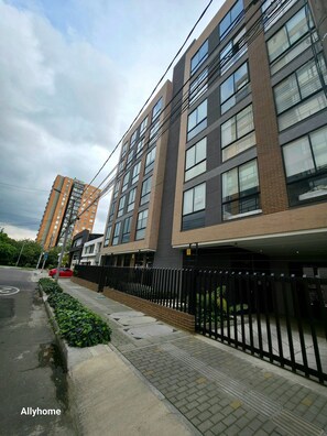 Deluxe Apartment | Exterior - Loft 4991 La Catellana (Bogotá)