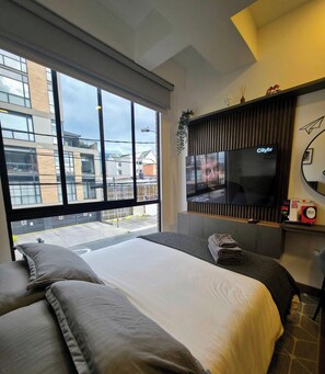 Deluxe Apartment | Blackout drapes, soundproofing, iron/ironing board, free WiFi - Loft 4991 La Catellana (Bogotá)