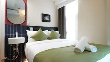 Deluxe Double | Free minibar, laptop workspace, free WiFi, bed sheets