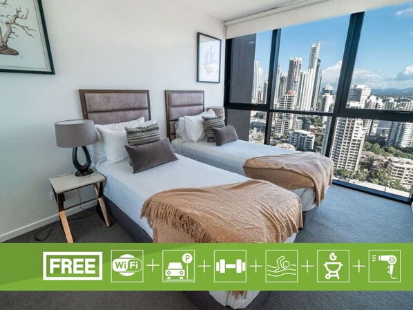 Iron/ironing board, WiFi, bed sheets