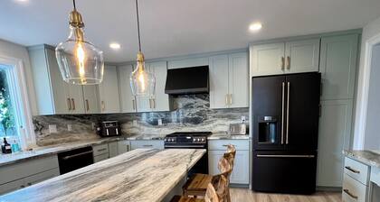 3-bedroom waterfront retreat in Secretary, Maryland