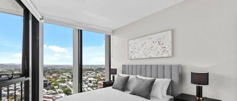 1 slaapkamer, een strijkplank/strijkijzer, wifi, beddengoed