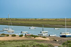 Marina - Algarvian Charm with Terrace and Ria View (Tavira)