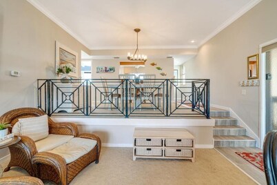 Coastal Lakehouse Condo on Siesta Key Public Beach