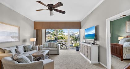 Coastal Lakehouse Condo on Siesta Key Public Beach