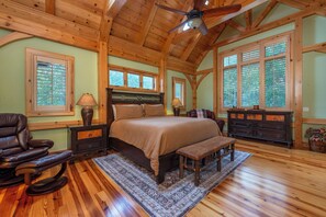 6 chambres, fer et planche à repasser, Wi-Fi, draps fournis