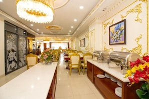 Dining - Anh Thao Hotel Quy Nhơn (Quy Nhơn)