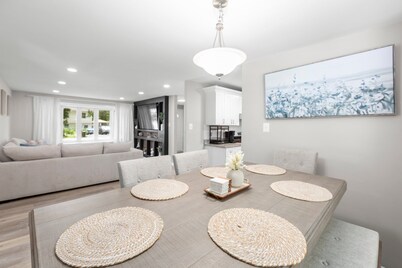 4-bedroom house in peaceful Fredericksburg  VA with WiFi, AC  Enjoy your stay