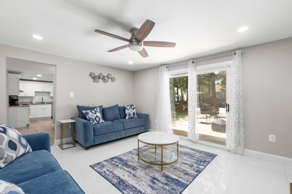 TV connectée, cheminée