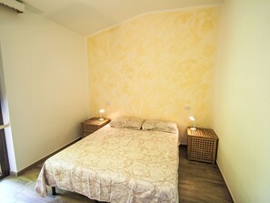 熨斗/熨衣板、WiFi