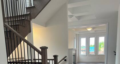 Brand new exec 3 storey TH, 3000 sq foot high ceilings with 4 bdrm. Oakville