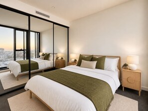 Iron/ironing board, WiFi, bed sheets - 2BR Apartment in FV Flatiron | Pool, Gym, Train (Fortitude Valley)
