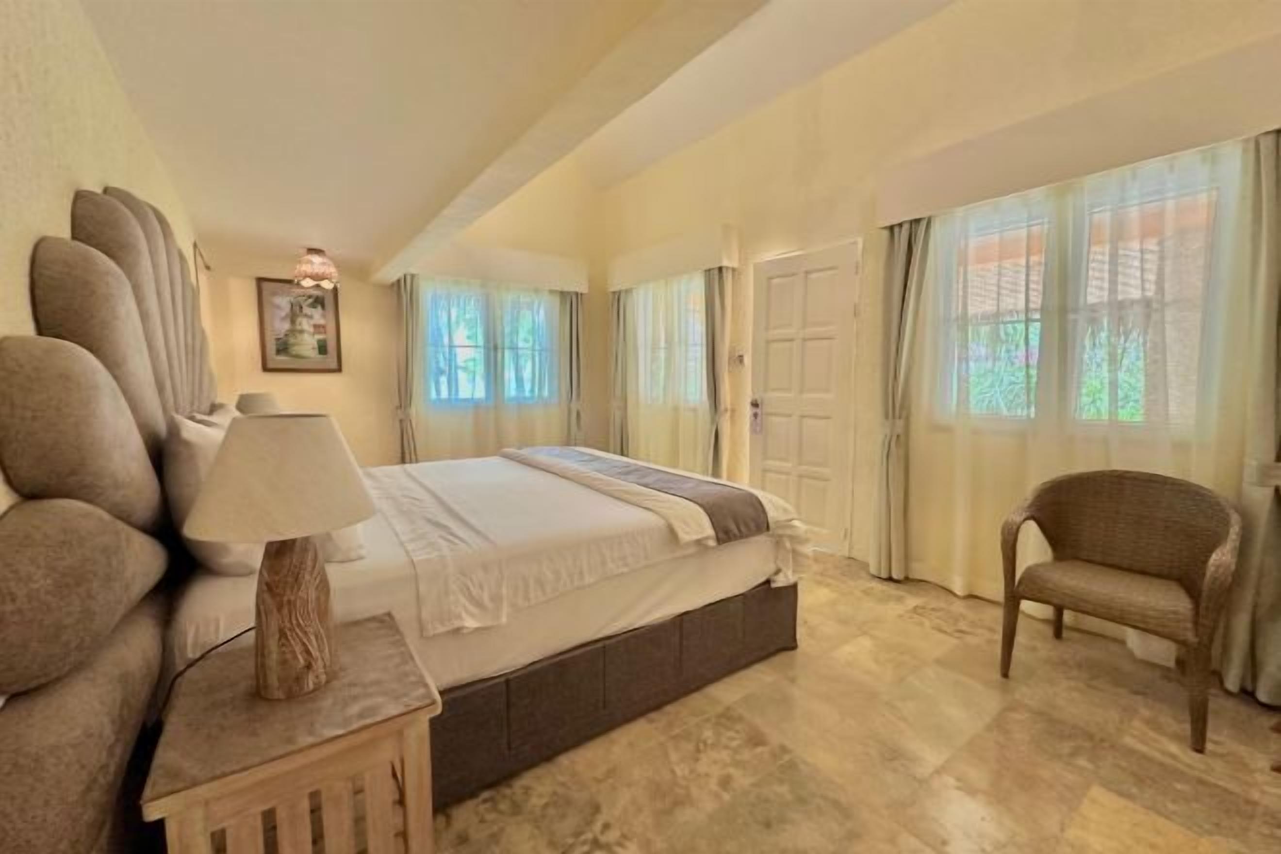 Minibar, Wi-Fi gratuit, draps fournis