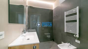 Doccia, bidet