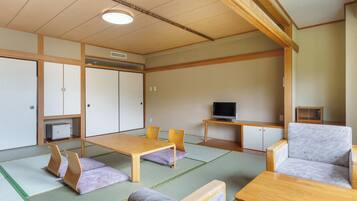 Japanese-style room B (12 tatami mats) Non smoking