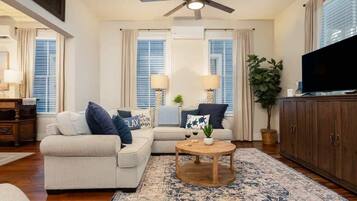 Televisión y oficina