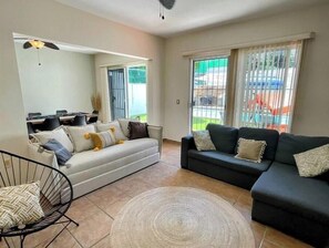 Smart TV - Beautiful house with private pool, up to 20 people, very close to the beach! (Mazatlán)