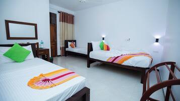 Desk, laptop workspace, free WiFi, bed sheets