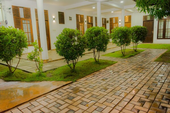 Front of property - River Shade Inn (Tissamaharama)