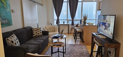 Luxury Condo at Maple Leaf Square in heart of Toronto Downtown + Parking