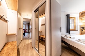 2 bedrooms, free WiFi, bed sheets