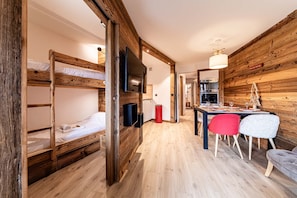 2 chambres, Wi-Fi gratuit, draps fournis